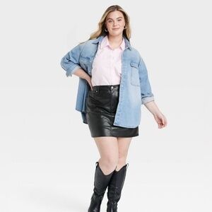 Universal Thread NWOT Black Faux Leather‎ Mini skirt Size 16